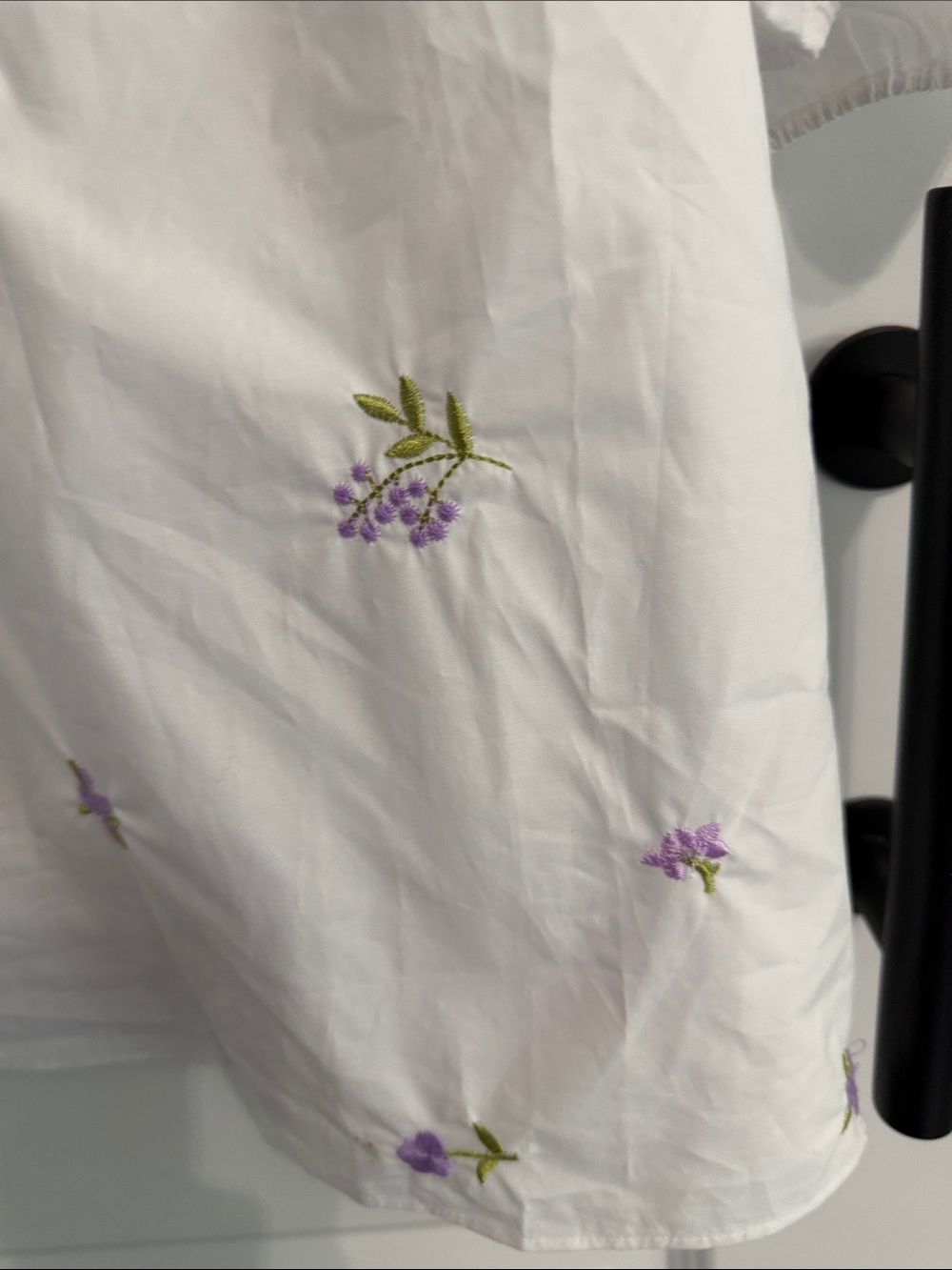 English Factory White Blouse with Purple Floral Embroidery XL - Picture 5 of 8